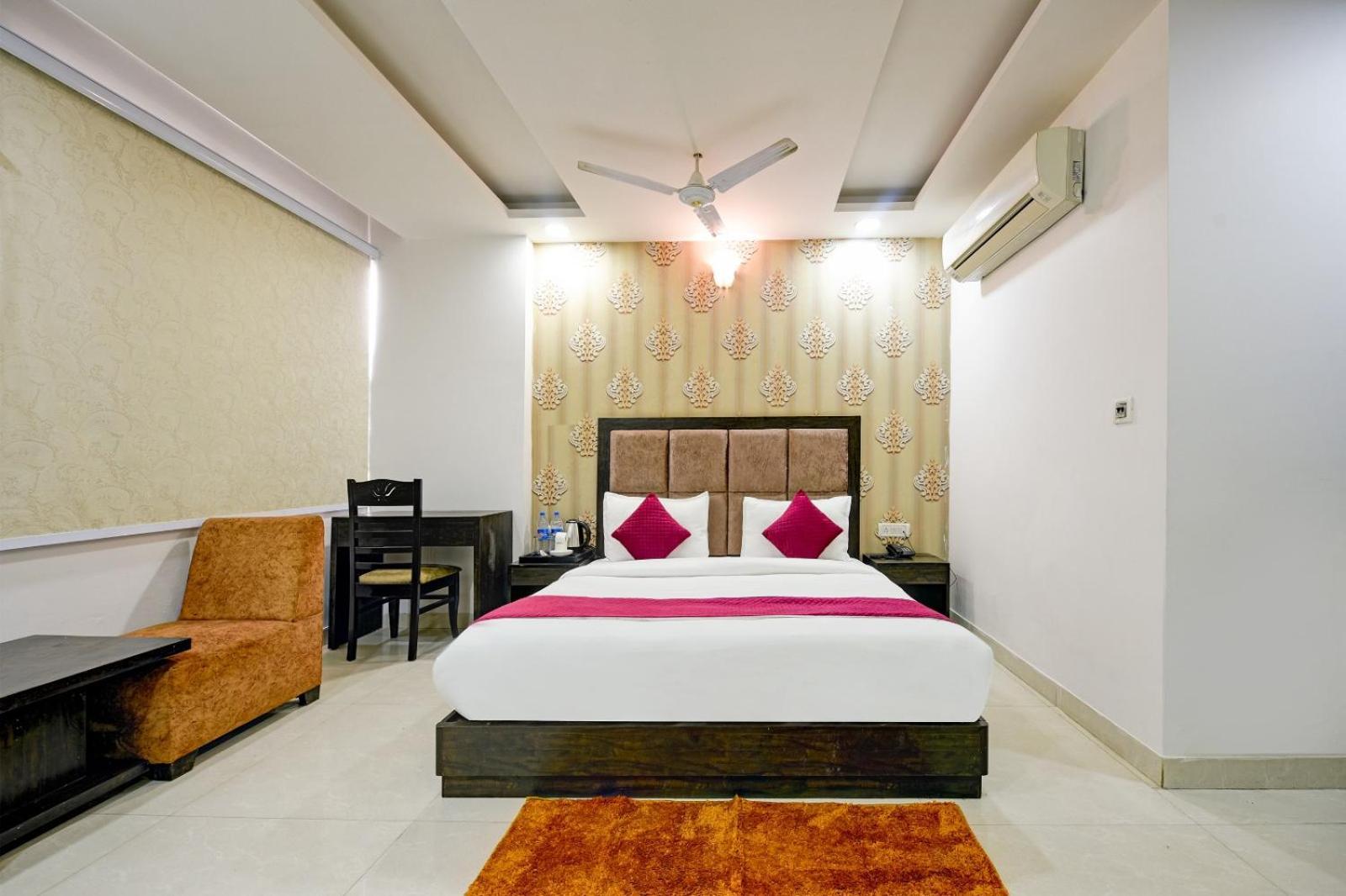 Hotel The Atlantes Near Delhi Airport